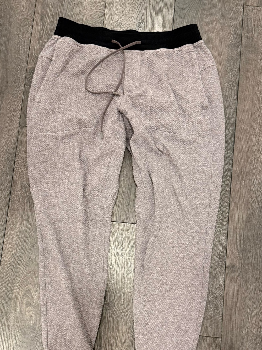 Men’s Lululemon At Ease Jogger Size L